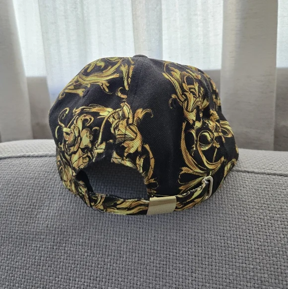 ⚜️ Versace Hat ⚜️ - Picture 2 of 4
